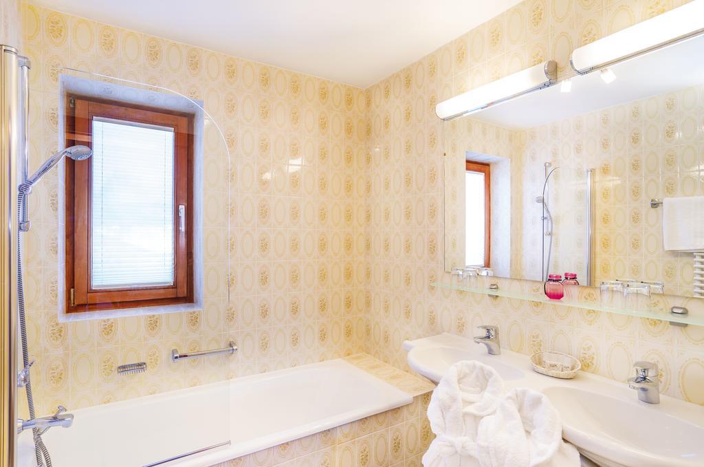 Sporthotel Pechtl Lermoos Pokoj fotografie